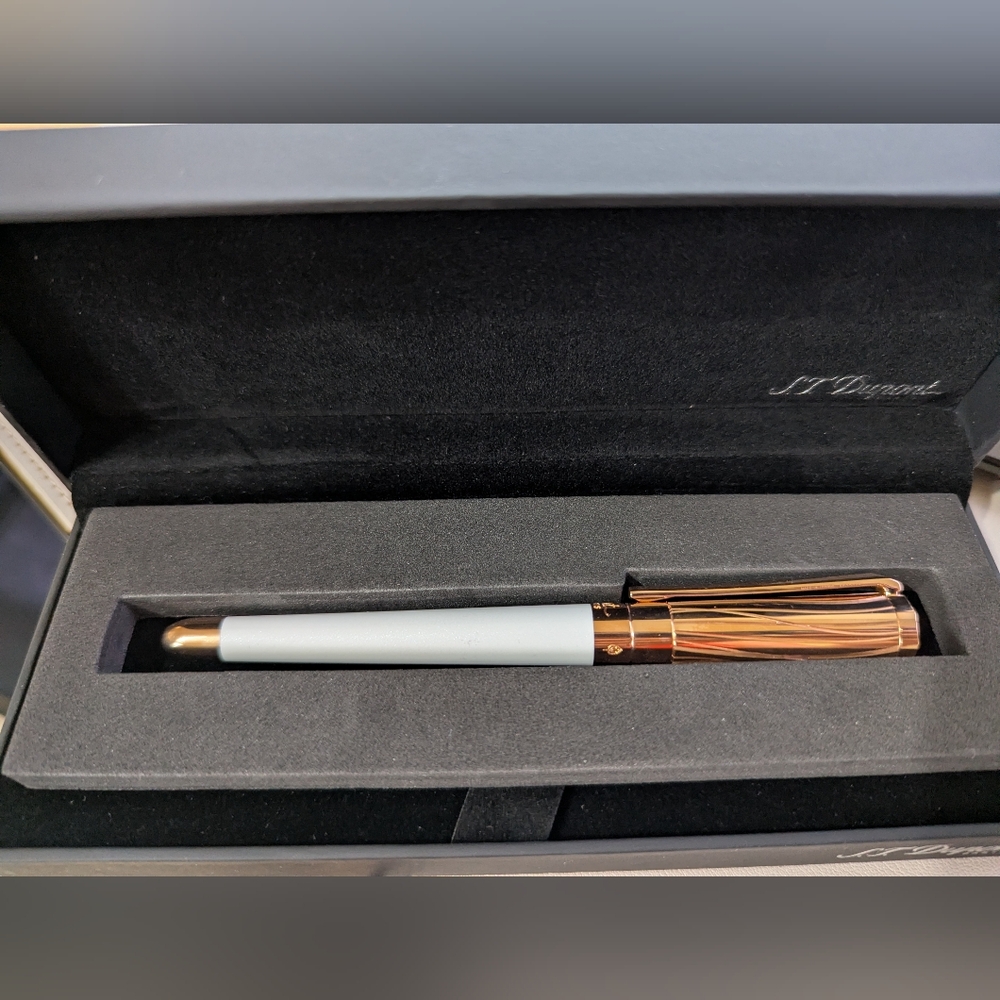 New S.T. Dupont Liberte Wave Fountain Pen - 14k Rose Gold Nib